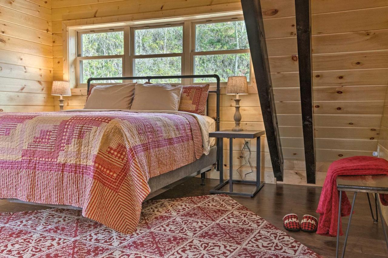 Hilltop Cabin On 5 Acres With Hot Tub And Waterfall! Bryson City Extérieur photo